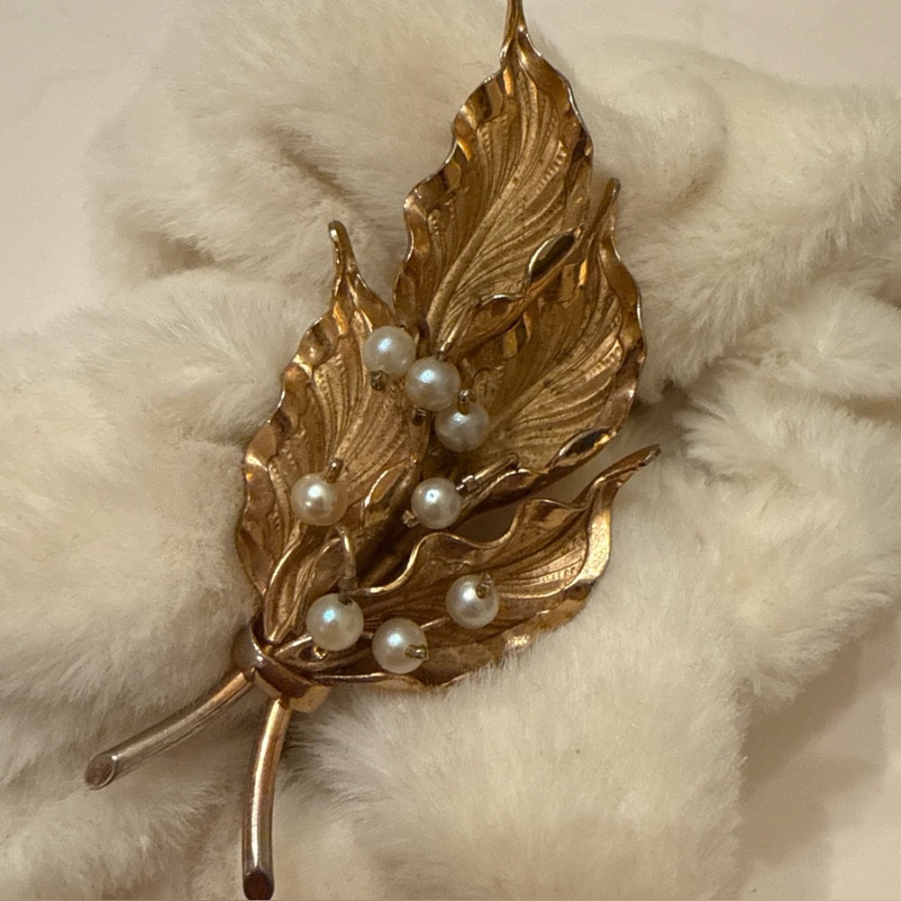 Gold Filled Brooch Jewelry Leaf IMPERIAL IPS 12 K 8 Pearl 2.5" Lapel Pin Vintage